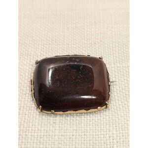 19th C. 10k Gold Bloodstone Brooch